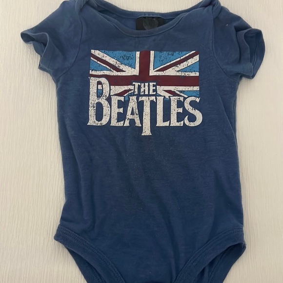 4/$15 Beatles onesie size  12m - Picture 1 of 4
